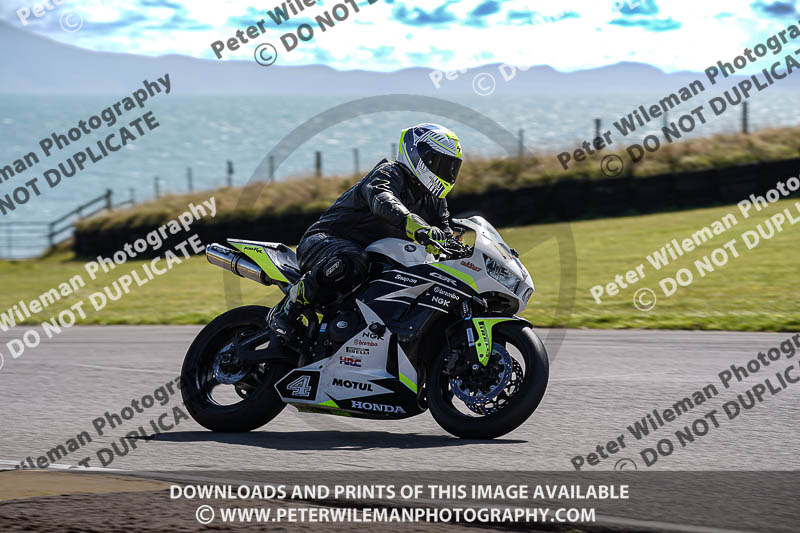 anglesey no limits trackday;anglesey photographs;anglesey trackday photographs;enduro digital images;event digital images;eventdigitalimages;no limits trackdays;peter wileman photography;racing digital images;trac mon;trackday digital images;trackday photos;ty croes